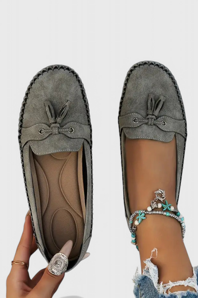 Peony - Mocasines de Suede Clásicos con Borlas