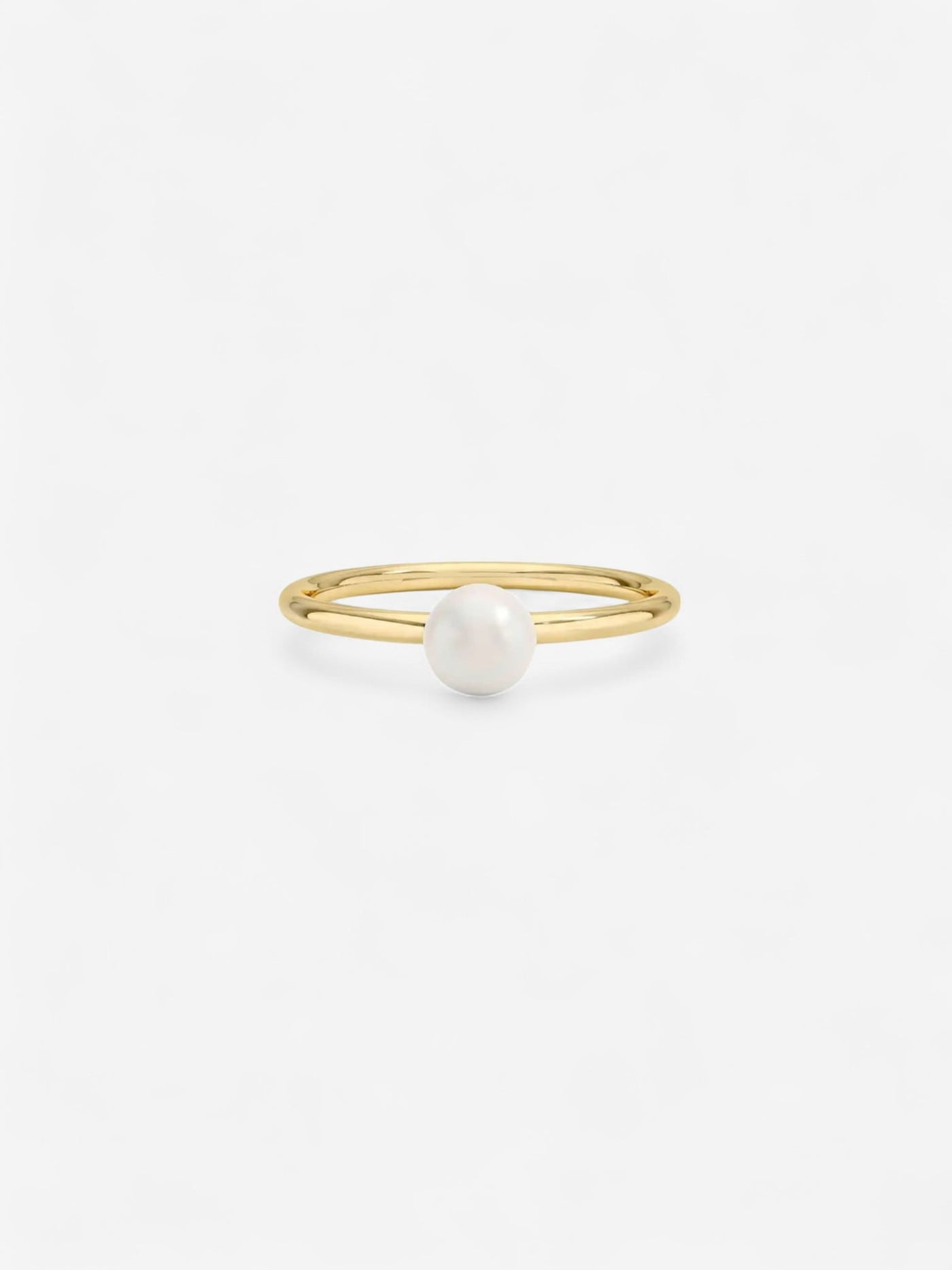 LUNA PEARL | ANILLO CON PERLA Y ELEGANCIA ATEMPORAL