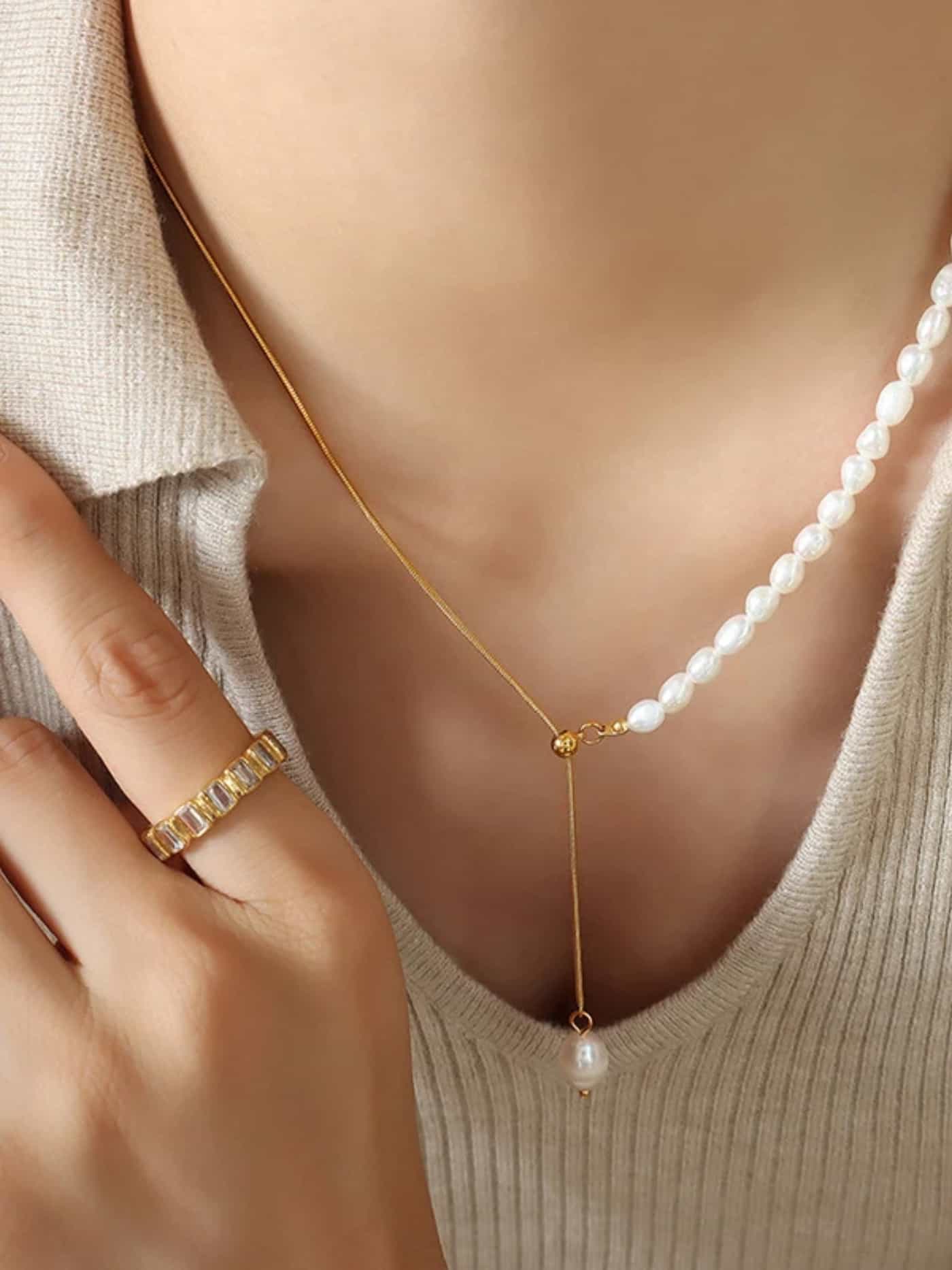 NOVA PEARL | COLLAR LARGO ASIMÉTRICO CON PERLAS NATURALES