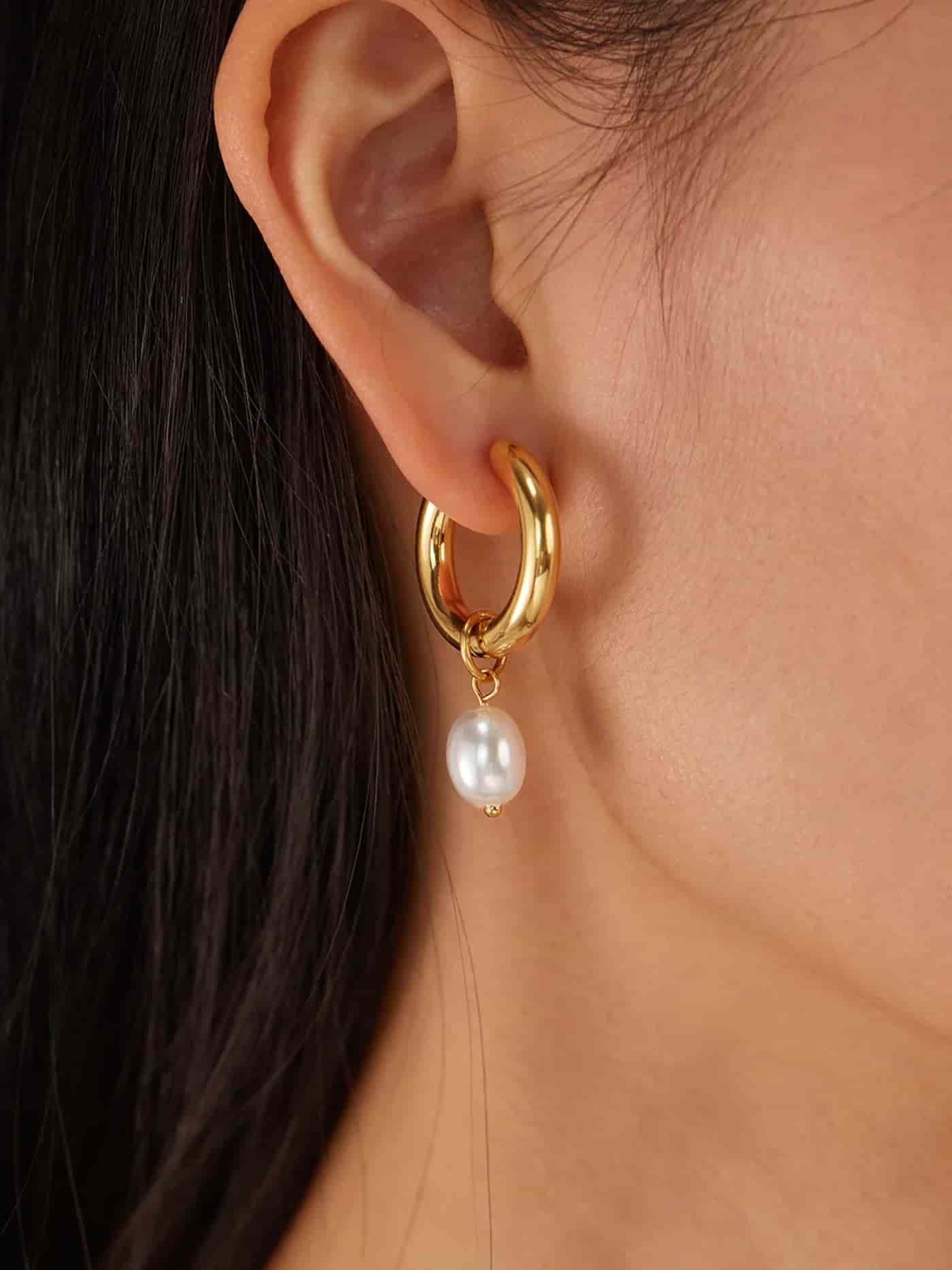 SOLÉA PEARL | AROS MINIMALISTAS CON PERLAS NATURALES