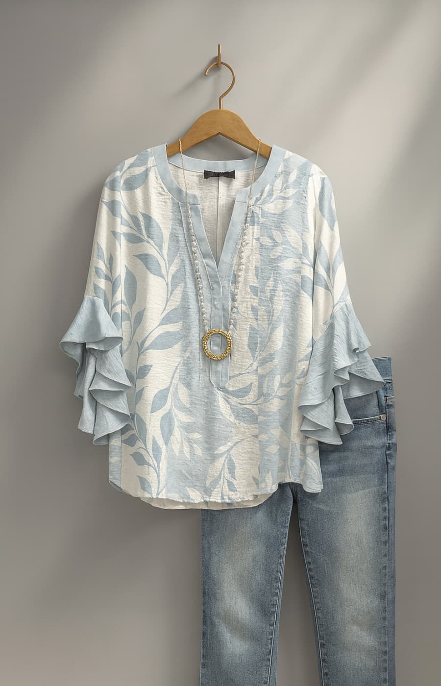 AZUCENA | BLUSA FLORAL CON VOLANTES Y DETALLE ARTESANAL