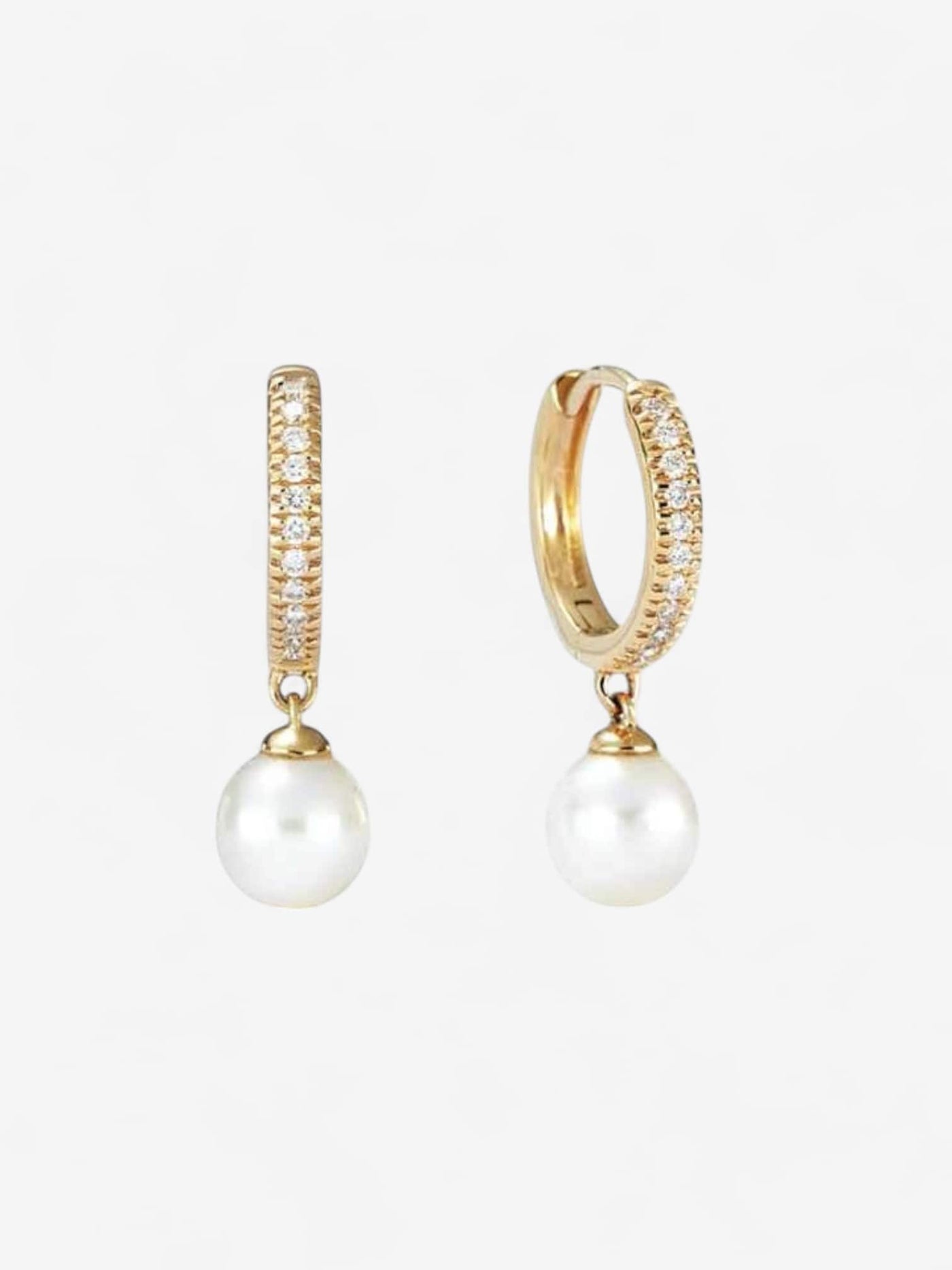 LUMIÈRE PEARL | AROS CON BRILLO DE ZIRCONIA Y PERLAS NATURALES