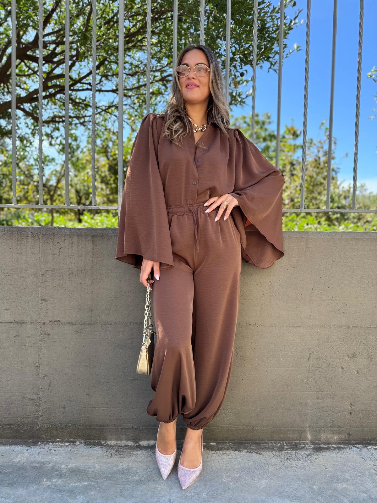 Conjunto de 2 piezas | pantalón estilo balloon y blusa de tirantes.