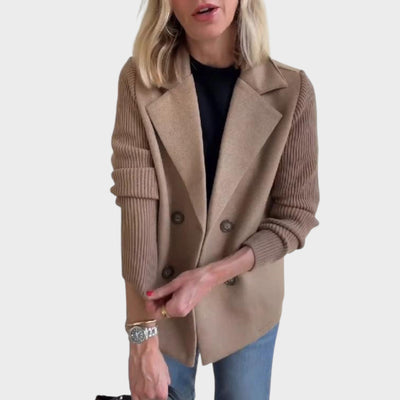 Amora - Elegante Chaqueta Con Mangas de Punto